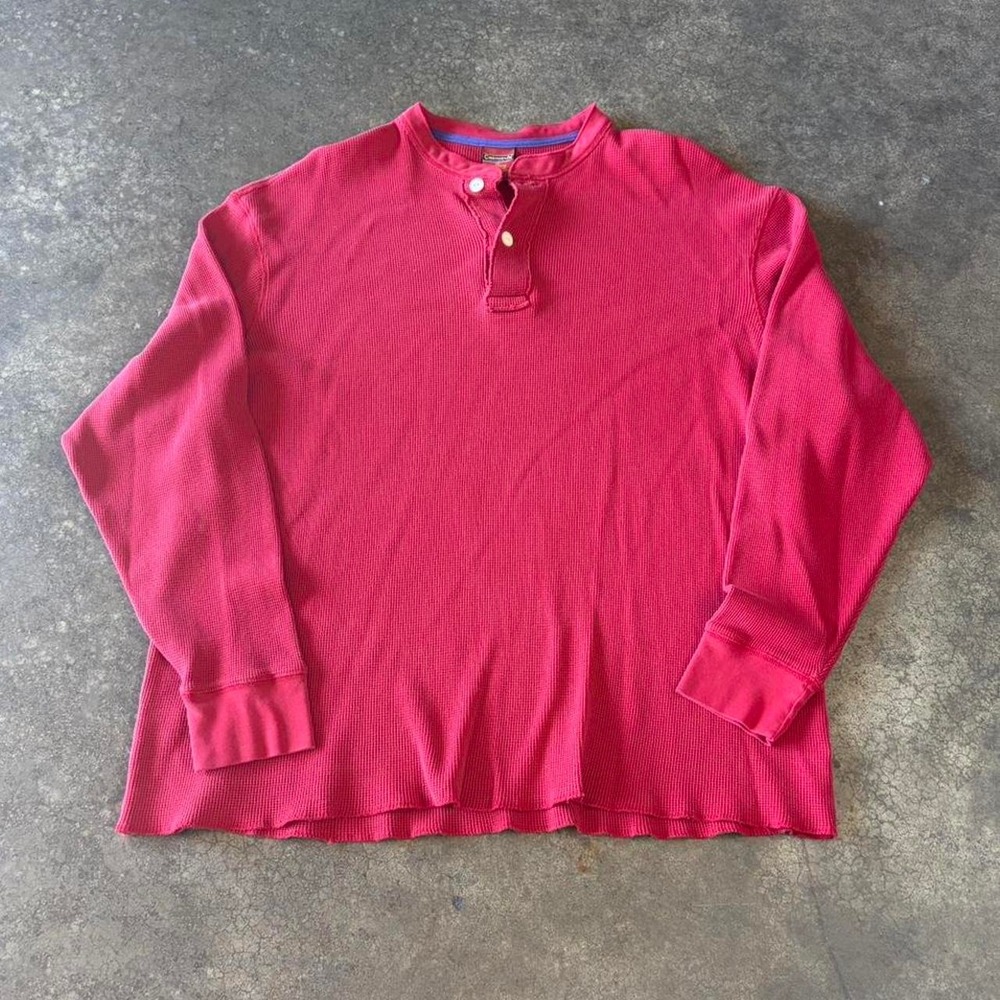 2000s red thermal henley